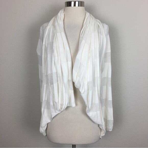 Alice + Olivia White Light Weight Cotton  Cardigan Small - Picture 1 of 9